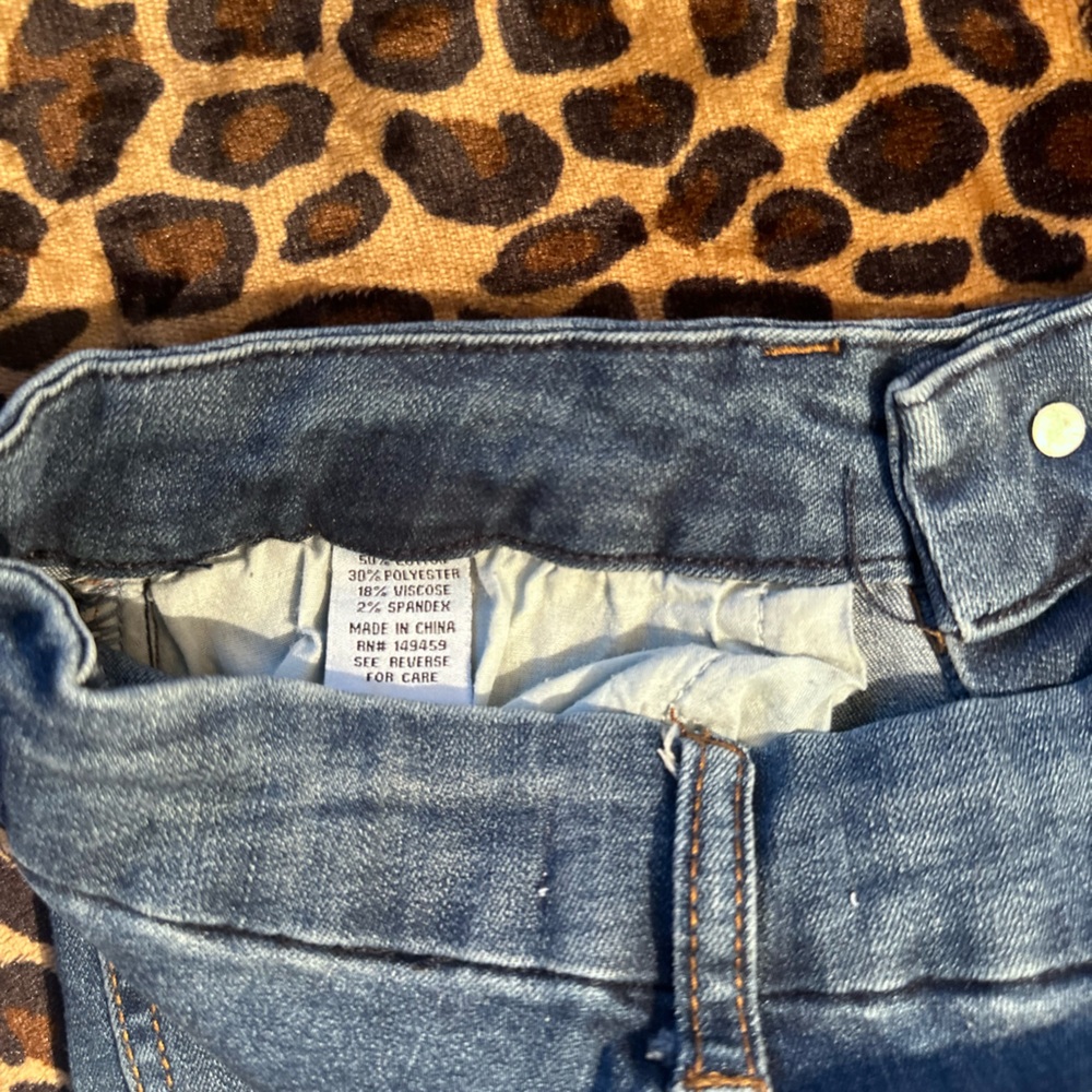 Ashley Mason juniors sz 5 light Blue Jeans - Picture 6 of 7